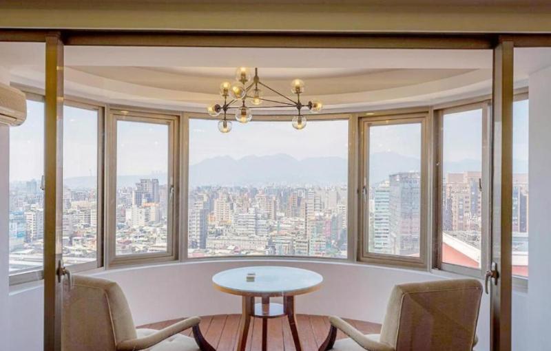 Sky19 Hotel Taipei Exterior photo